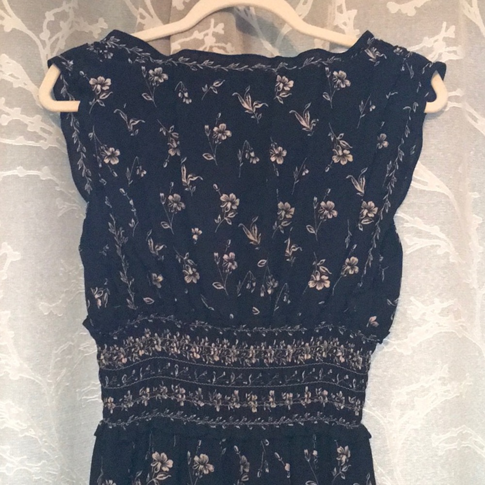 Dress - Picture 3 of 5